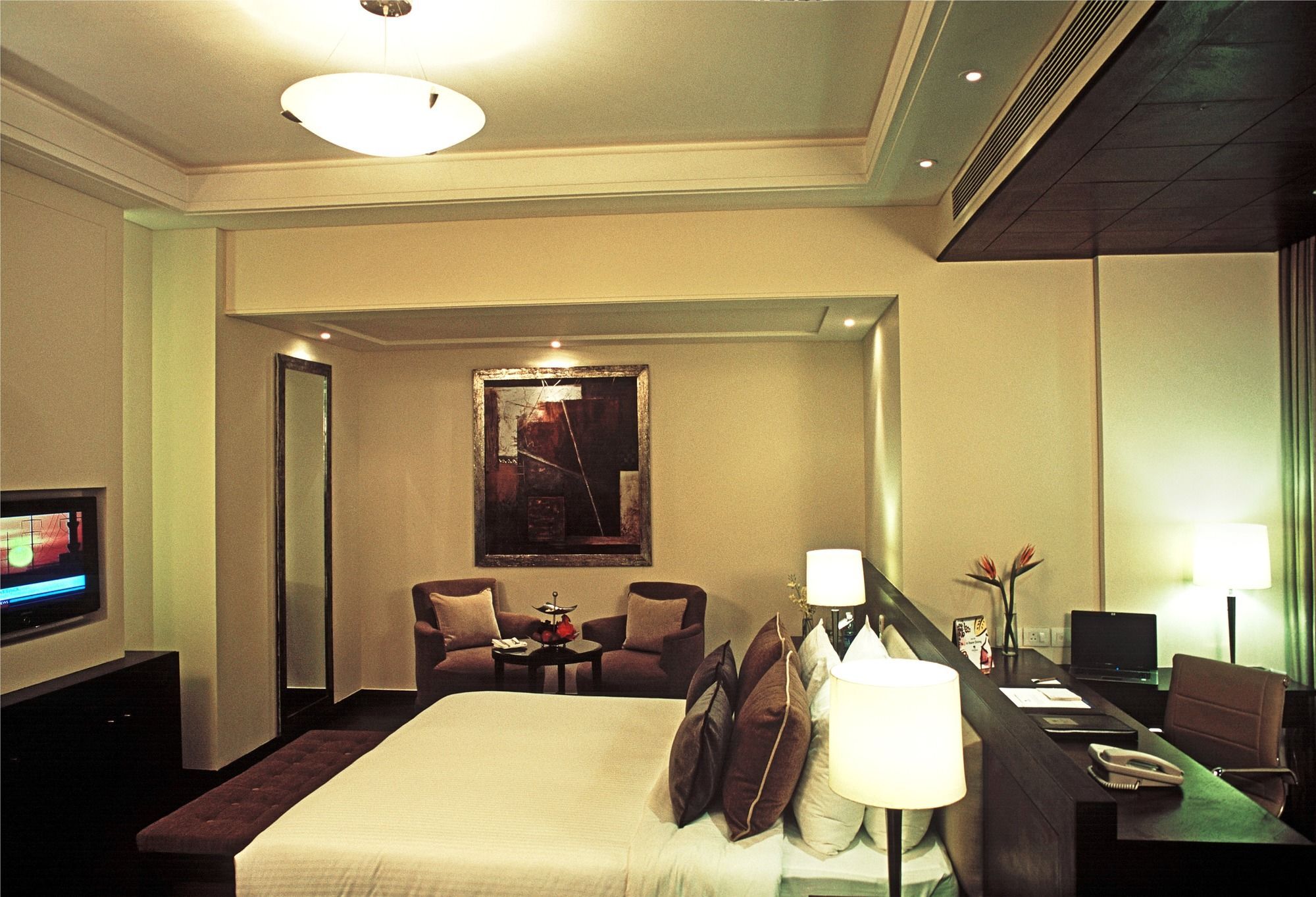 Radisson Noida Hotel ภายนอก รูปภาพ