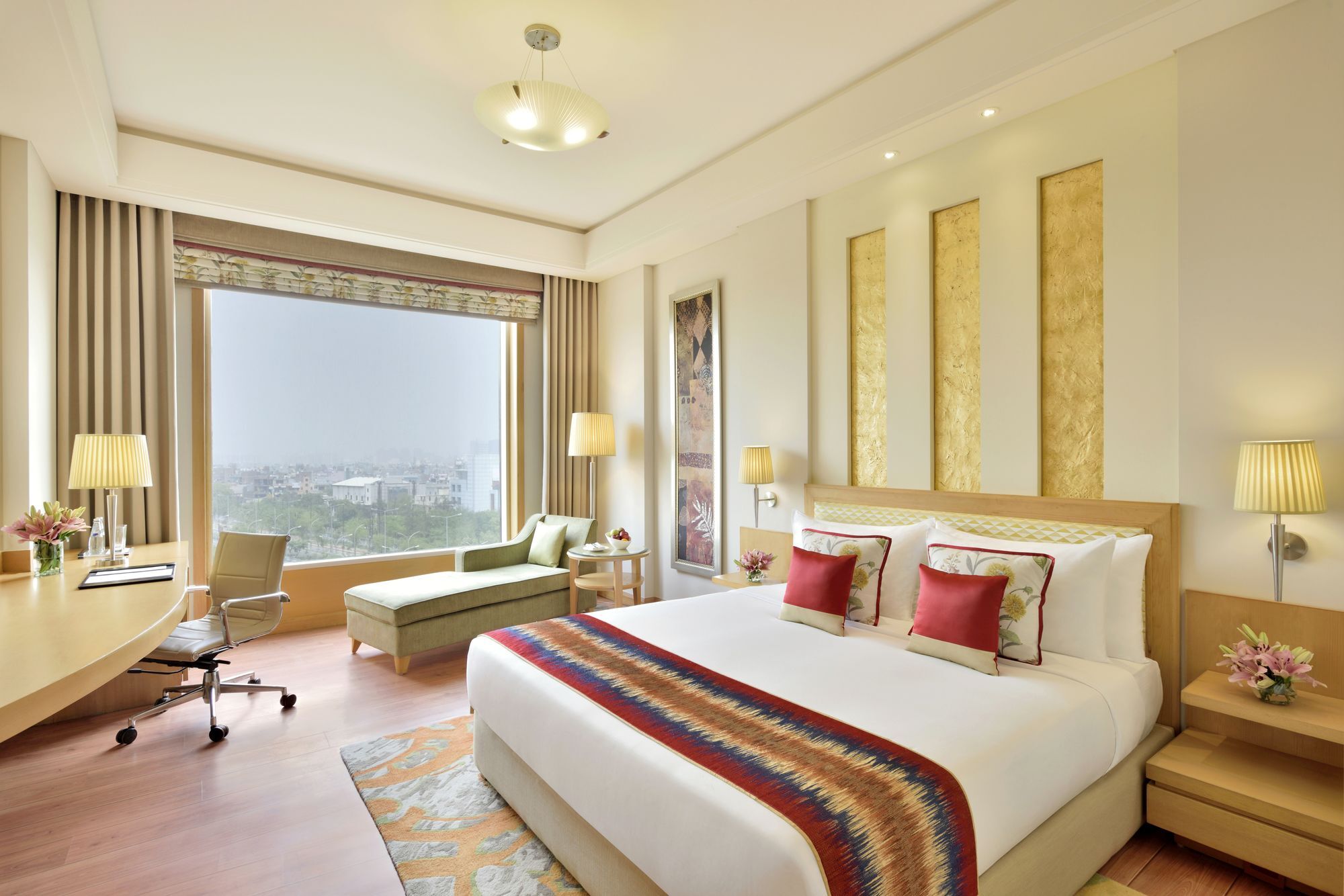 Radisson Noida Hotel ภายนอก รูปภาพ
